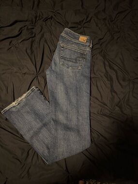 American Eagle Outfitters Women's Boot-Cut Jeans in Medium Blue